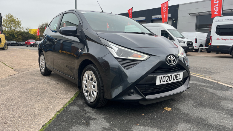 Toyota Aygo 1.0 VVT-i X-Play 5dr Petrol Hatchback